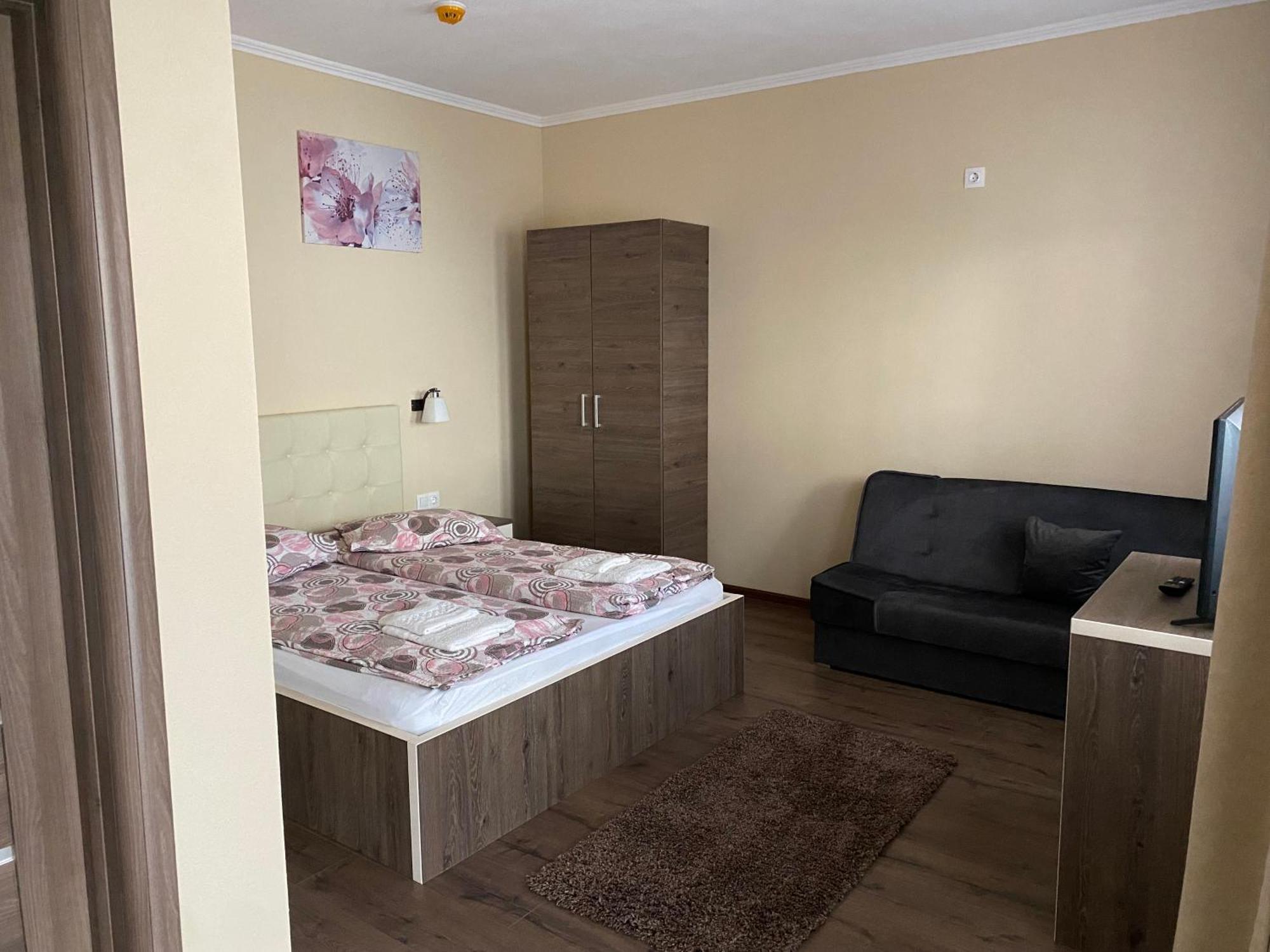 プライド Farkas Panzio Bed & Breakfast エクステリア 写真